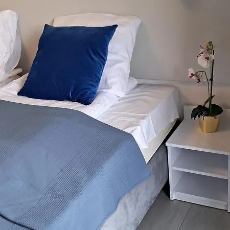 Διαμέρισμα Lavender 17 - Aneks Kuchenny I Balkon Wsrod Hortensji Jastrzębia Góra